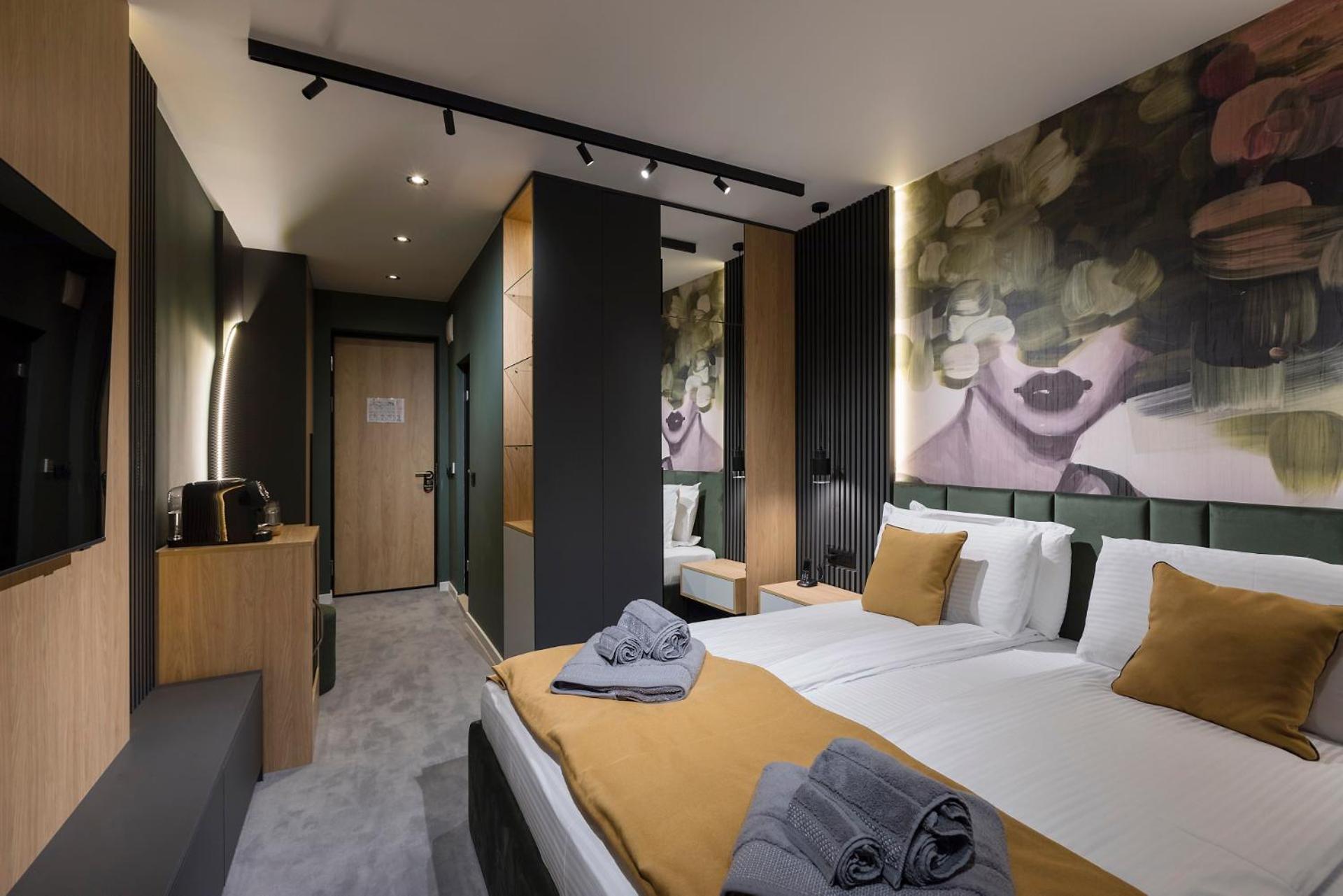 Park Hotel Novel Veliko Tarnovo Luaran gambar