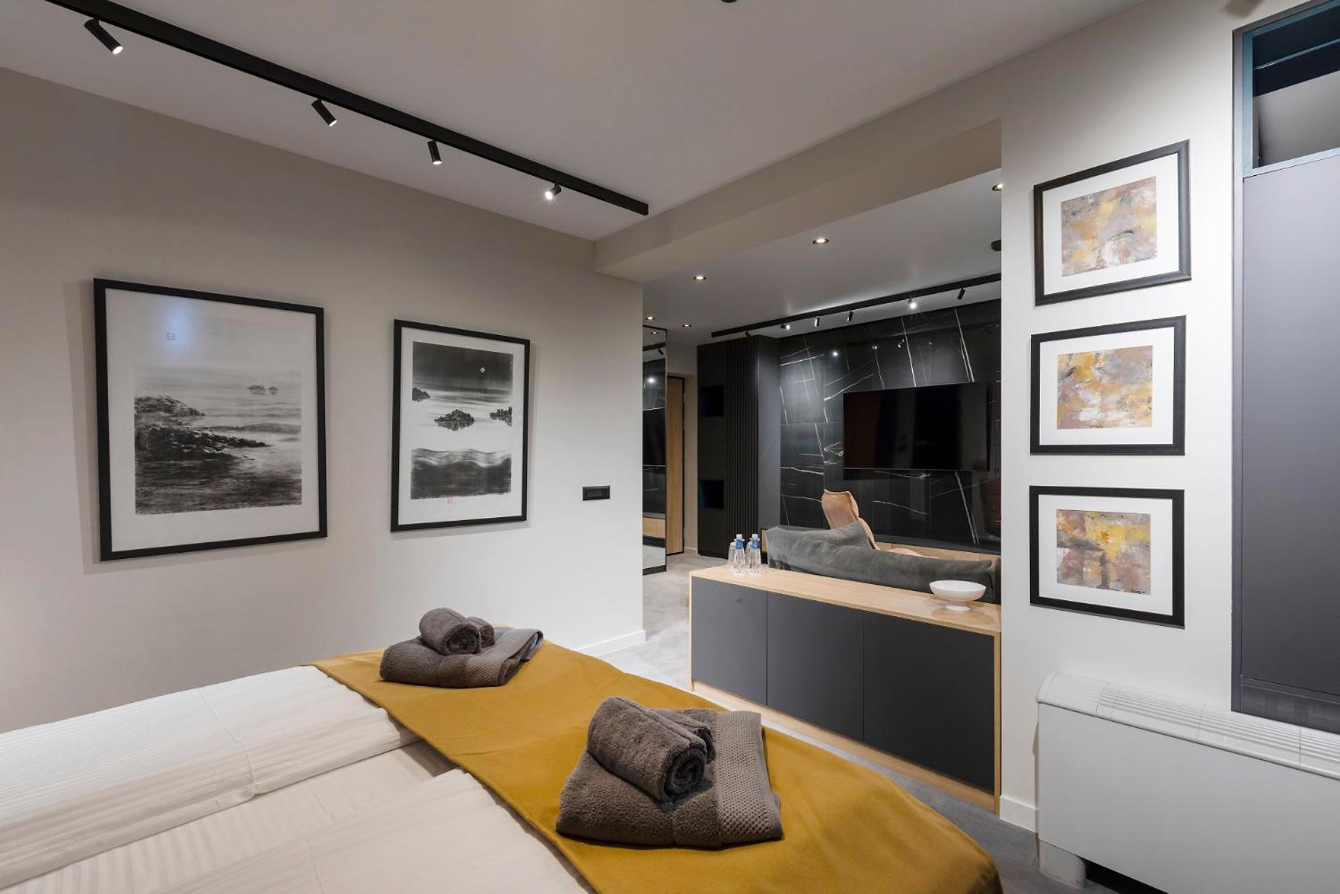 Park Hotel Novel Veliko Tarnovo Luaran gambar