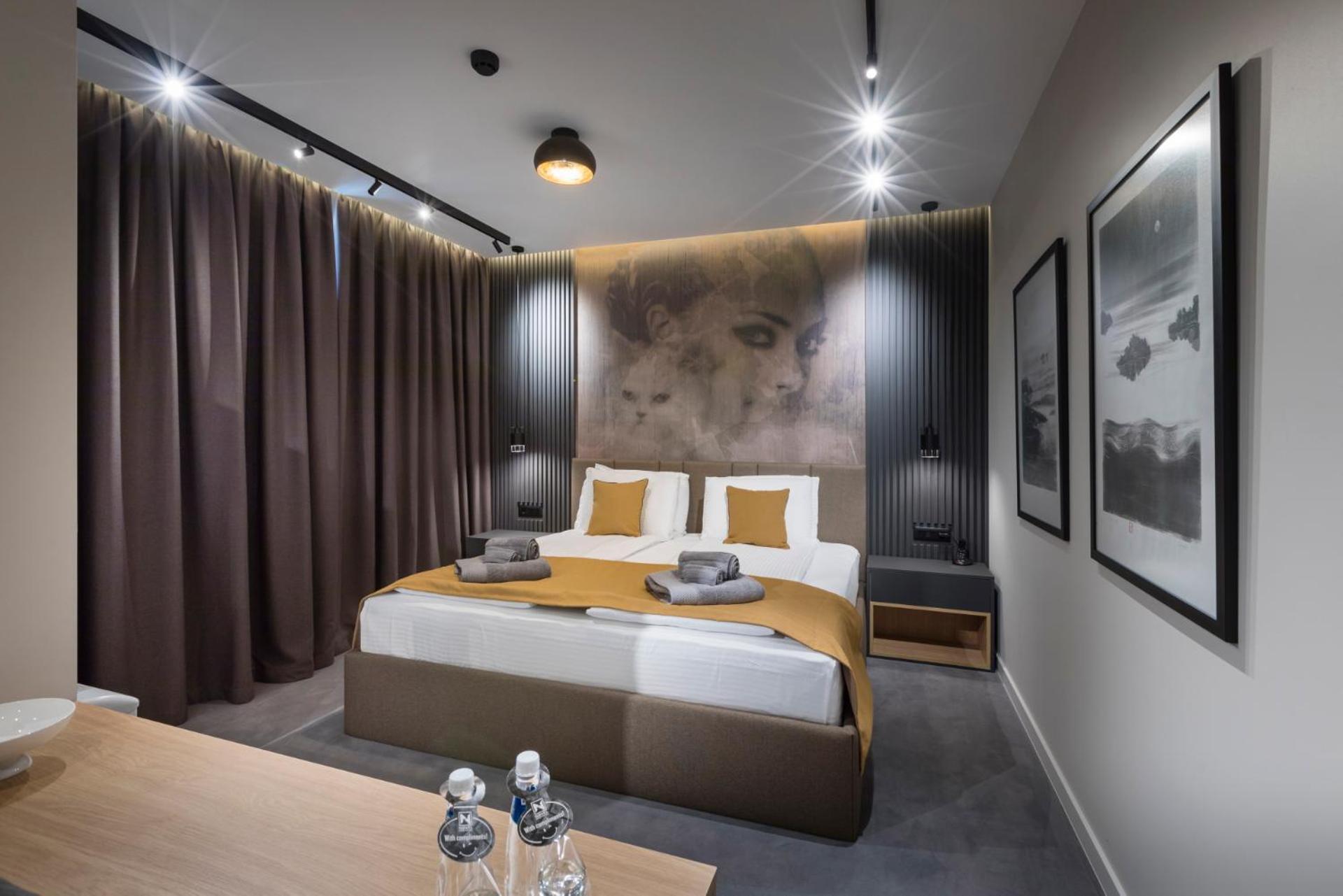 Park Hotel Novel Veliko Tarnovo Luaran gambar