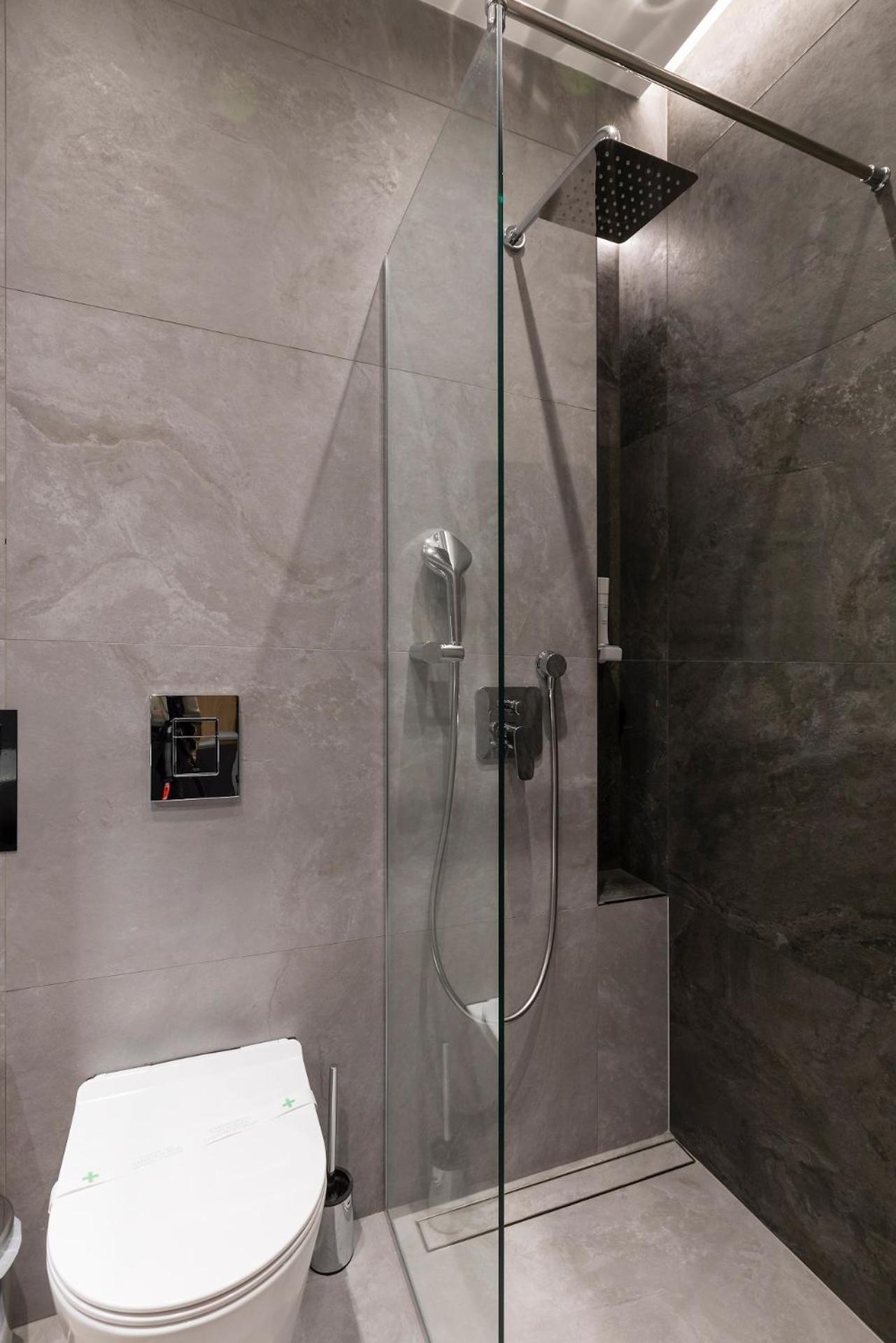 Park Hotel Novel Veliko Tarnovo Luaran gambar